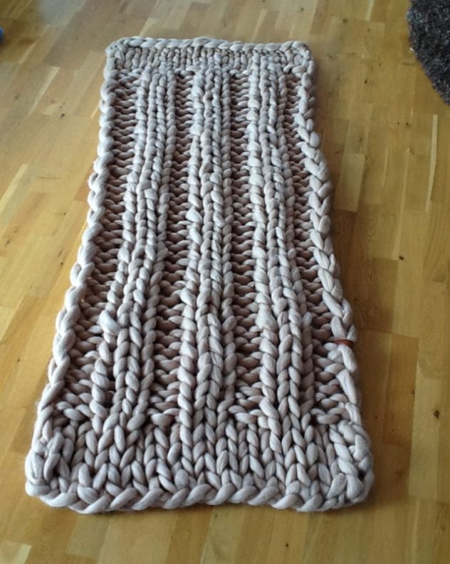 Chunky beige